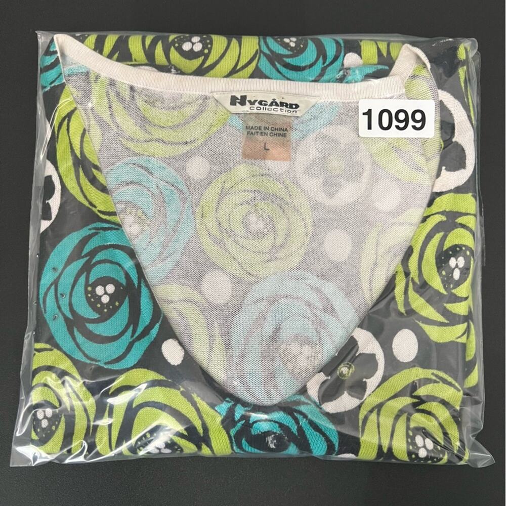 Nygard Floral Spring Lightweight Pullover V Neck Blouse | Women's Size Large - Picture 8 of 8